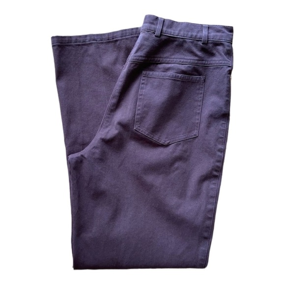 St. John Sport Twill Pants in Wine - Picture 8 of 8